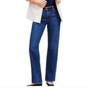NWT LOFT Modern Straight Medium Wash Size 28/6 P